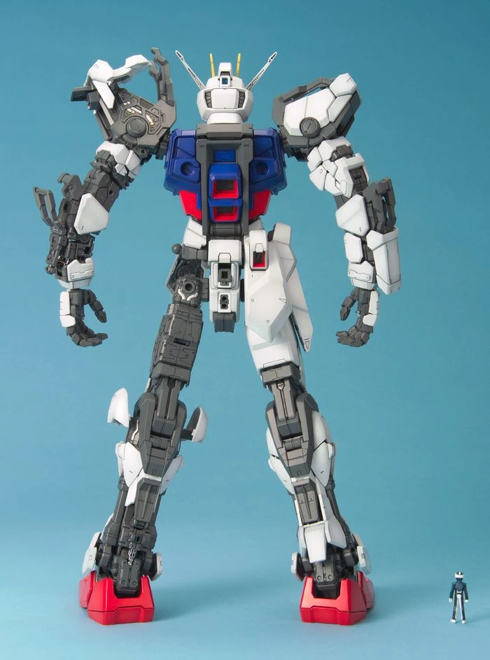 Bandai Gundam 1/60 PG Gundam SEED GAT-X105 Strike Gundam Model Kit 4 Bandai Gundam 1/60 PG Gundam SEED GAT-X105 Strike Gundam Model Kit - Image 4