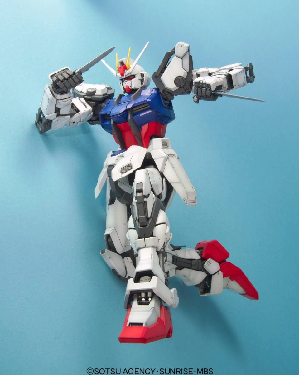 Bandai Gundam 1/60 PG Gundam SEED GAT-X105 Strike Gundam Model Kit 9 Bandai Gundam 1/60 PG Gundam SEED GAT-X105 Strike Gundam Model Kit - Image 9