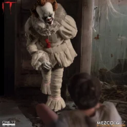 Mezco Toyz ONE:12 Collective: IT: Pennywise Action Figure -Bandai || Kotobukiya || Square Enix Sales 6479