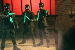 Mezco Toyz ONE:12 Black Skulls Death Brokers Action Figure Exclusive -Bandai || Kotobukiya || Square Enix Sales 696198710106a