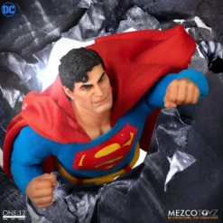 Mezco Toyz One:12 Collective: DC Comics Superman: Man Of Steel Edition Action Figure -Bandai || Kotobukiya || Square Enix Sales 696198765533g