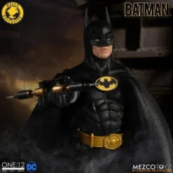 Mezco Toyz One:12 Collective: Batman (1989) Action Figure -Bandai || Kotobukiya || Square Enix Sales 696198770704i