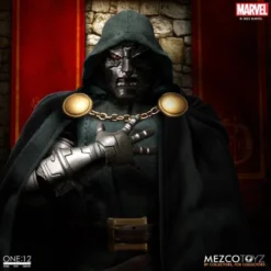 Mezco Toyz ONE:12 Collective Doctor Doom Action Figure -Bandai || Kotobukiya || Square Enix Sales 696198772722b